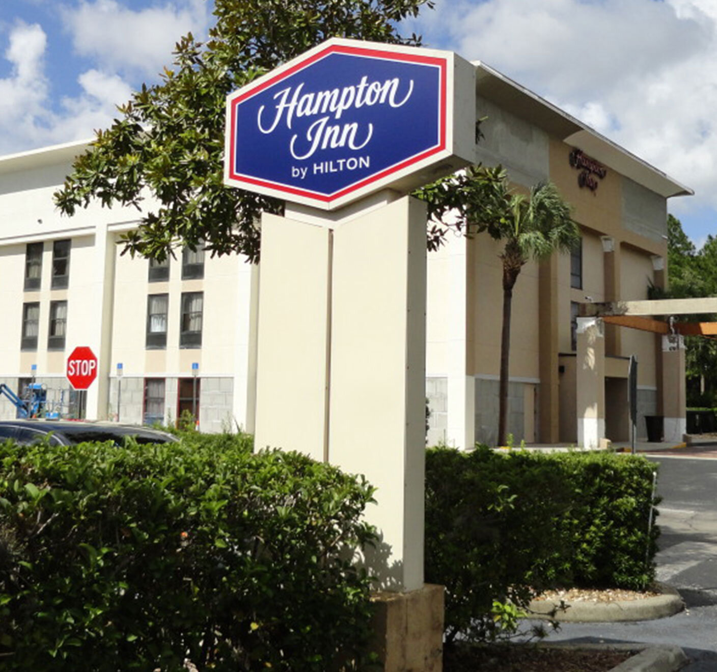 Orlando Hotel Sign